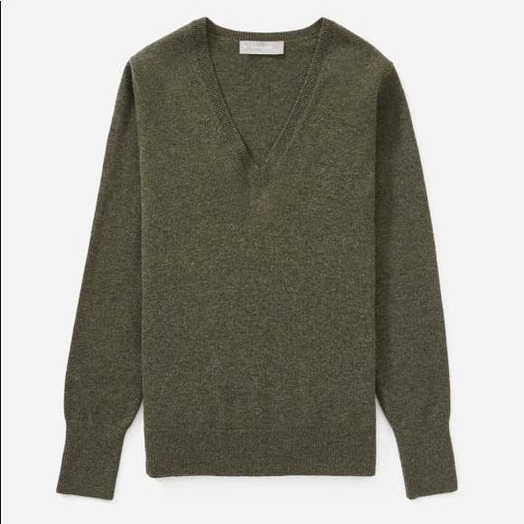 Everlane Sweaters - Everlane cashmere V-neck sweater Loden  medium